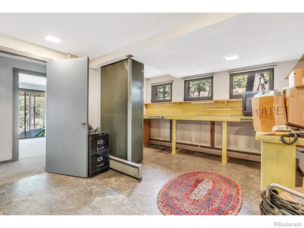 5566 Sugarloaf Road Boulder CO 80302