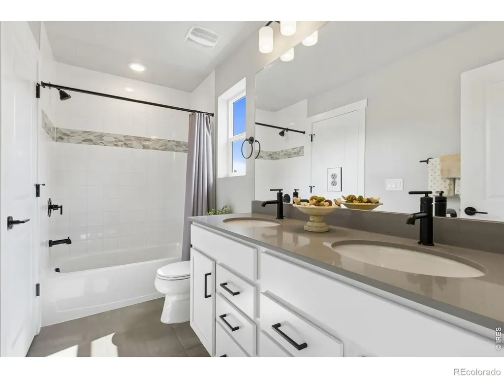 6071 Goodnight Avenue Timnath CO 80547