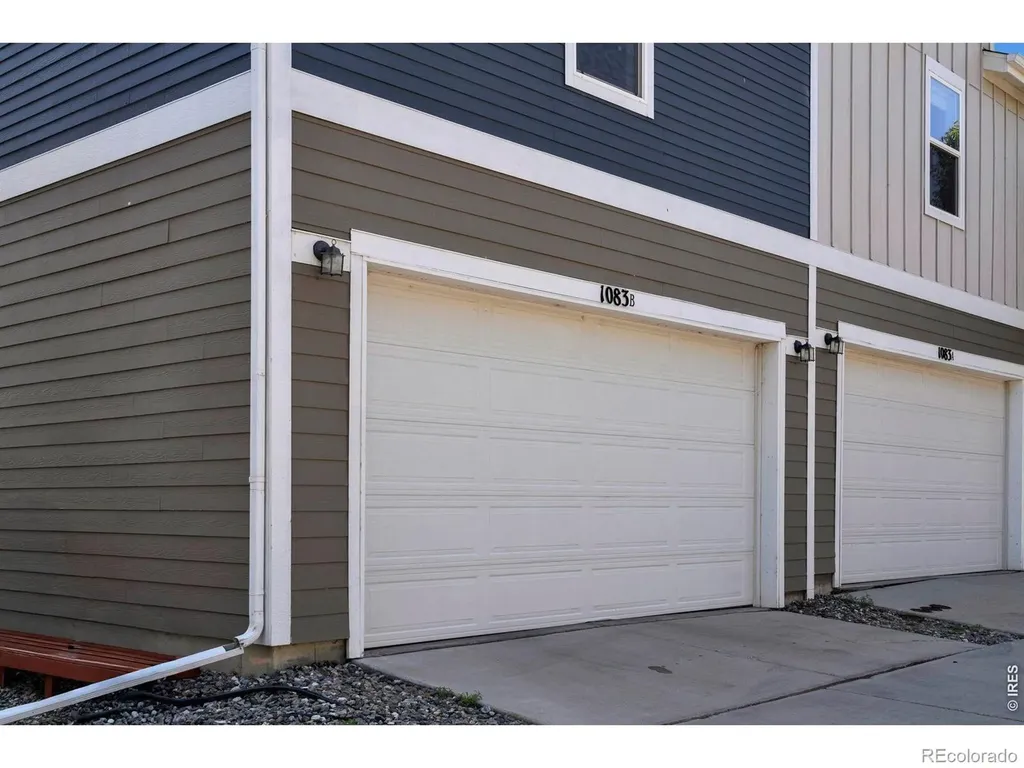 1083 Mountain Drive Longmont CO 80503