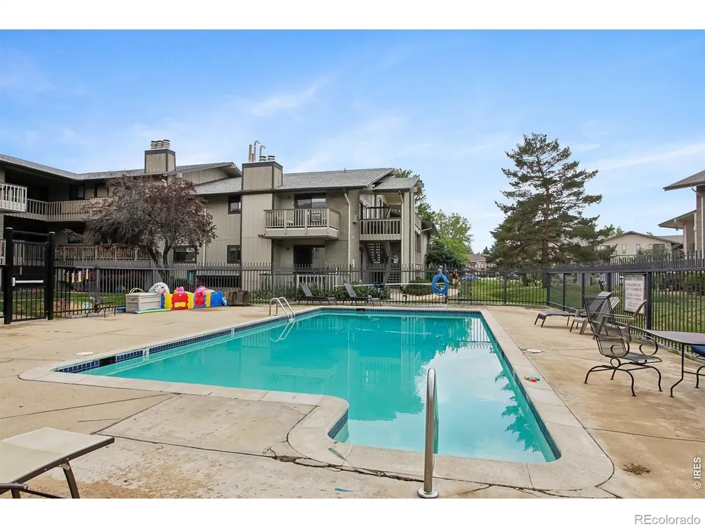 695 Manhattan Drive Boulder CO 80303