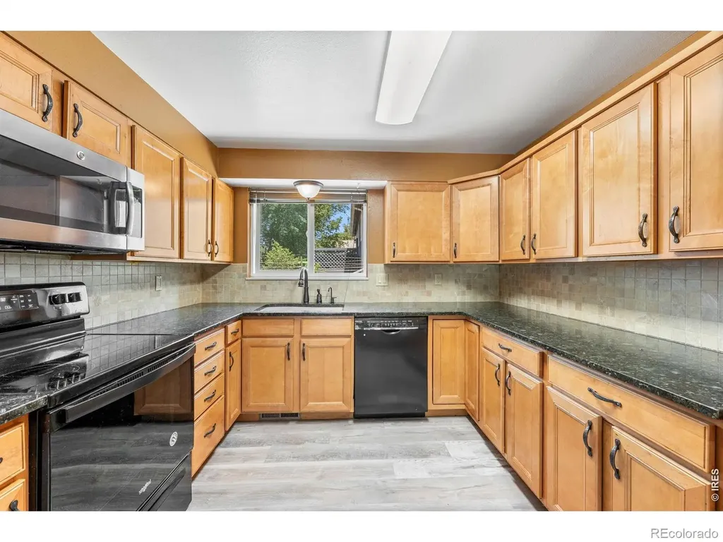 707 Hilltop Street Longmont CO 80504