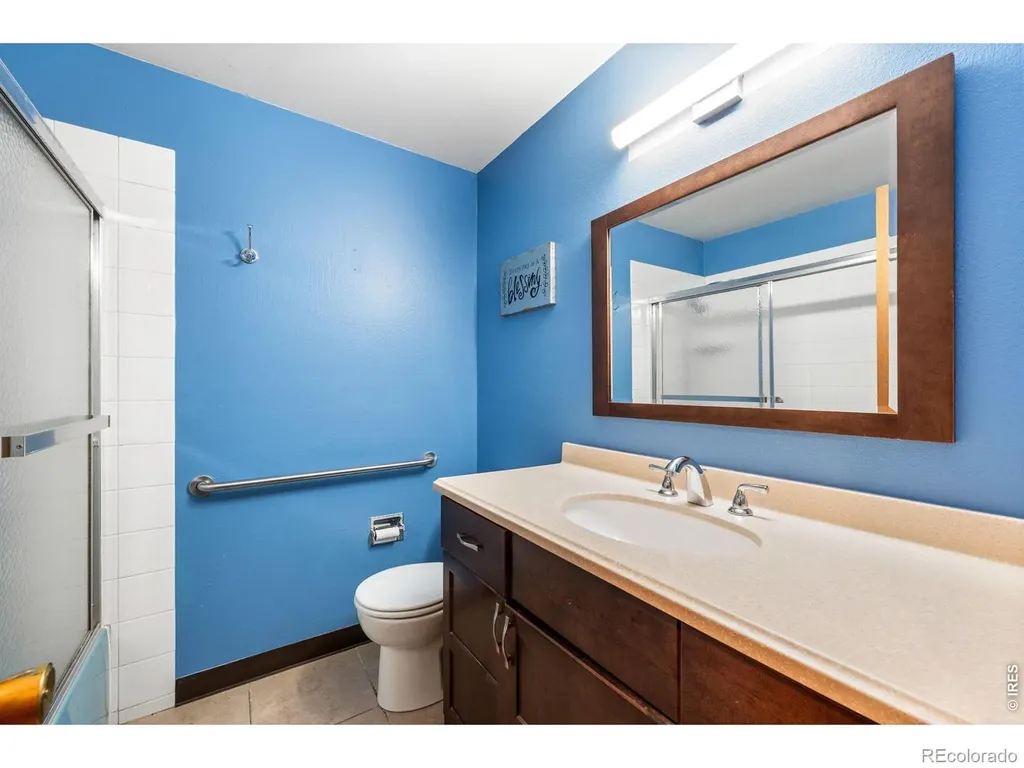 707 Hilltop Street Longmont CO 80504
