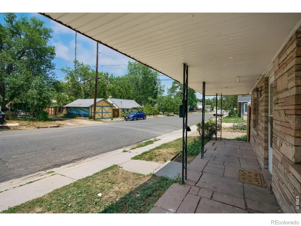 406 S Harrison Avenue Lafayette CO 80026