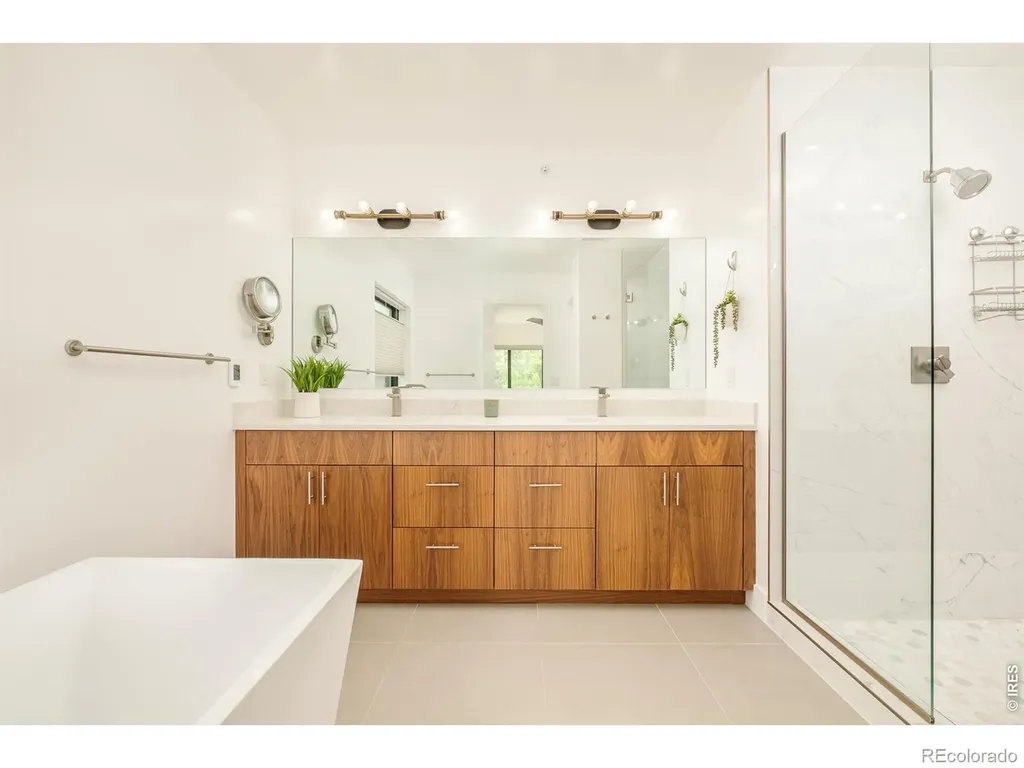 2455 Walnut Street Boulder CO 80302
