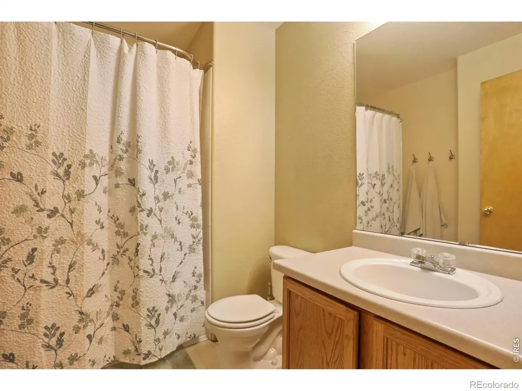 1245 Fall River Circle Longmont CO 80504
