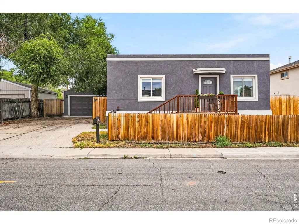 2767 S Bryant Street Denver CO 80236