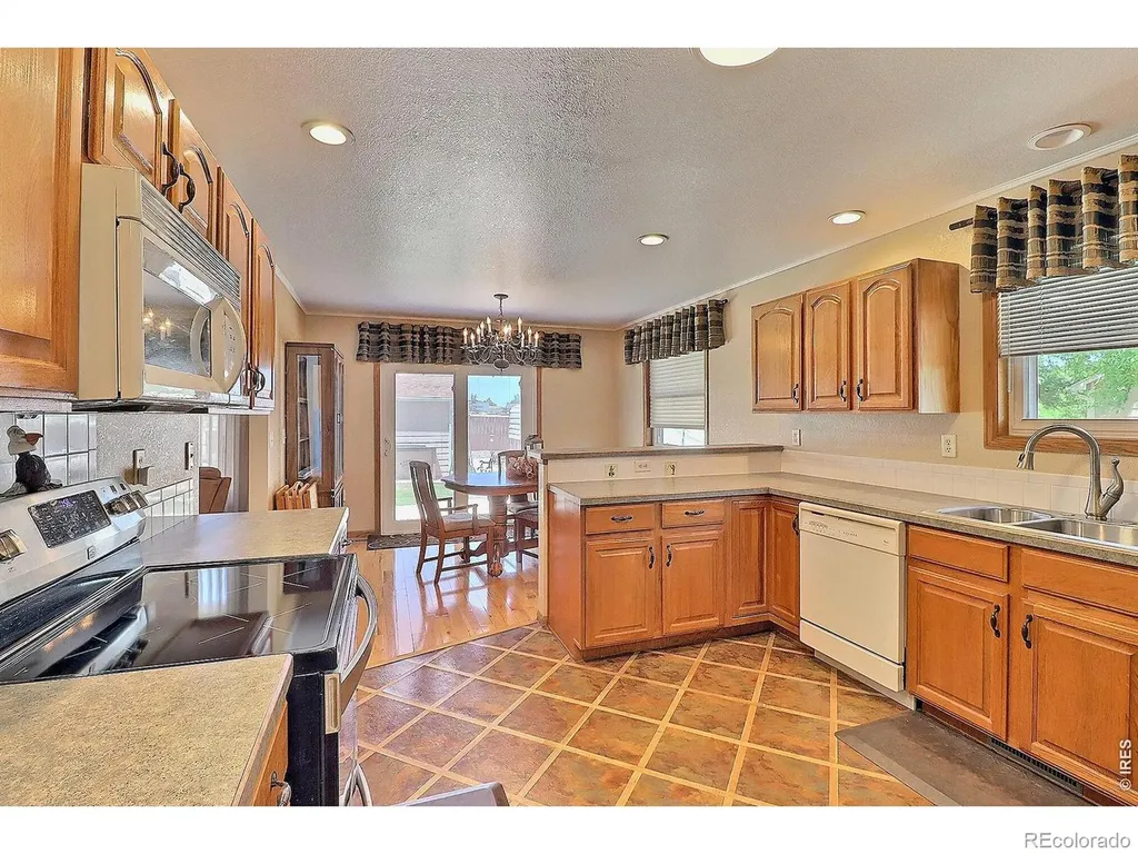 4207 W 30th Street Greeley CO 80634