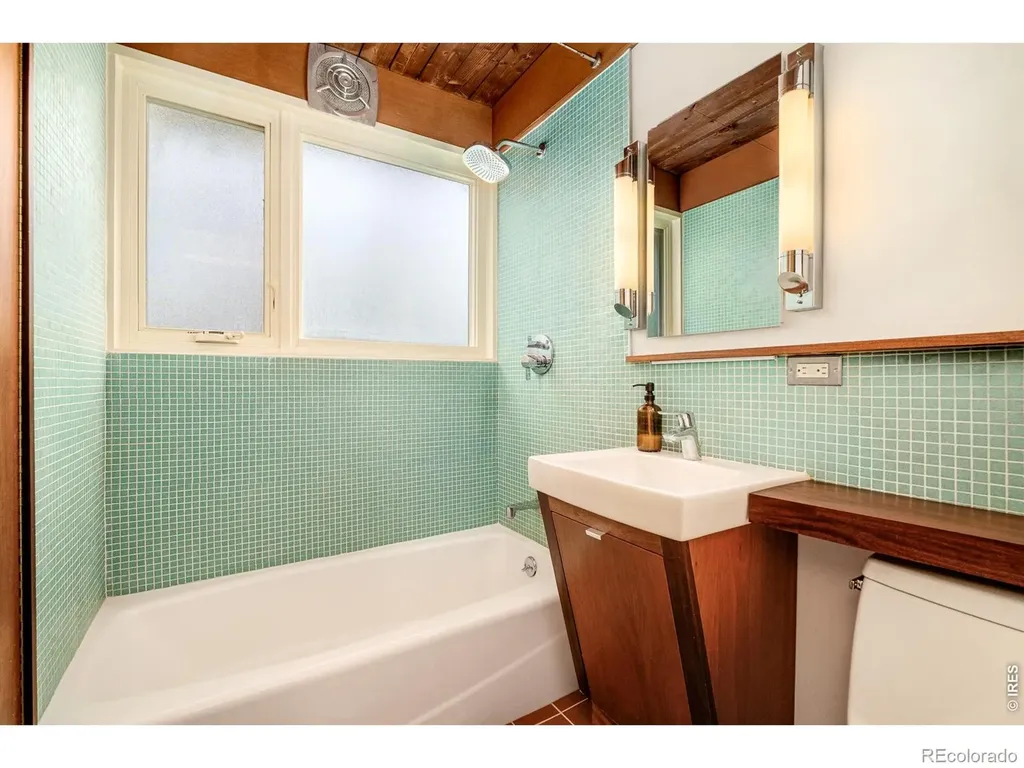 1431 E Dartmouth Avenue Englewood CO 80113