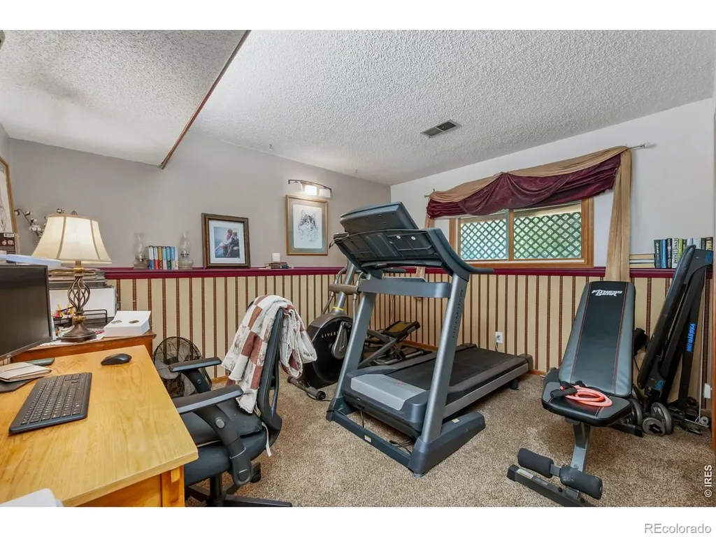 1154 Spring Valley Road Bellvue CO 80512