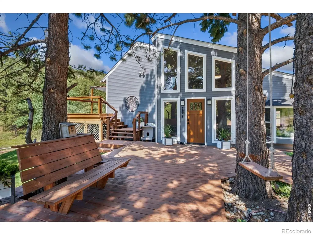1154 Spring Valley Road Bellvue CO 80512