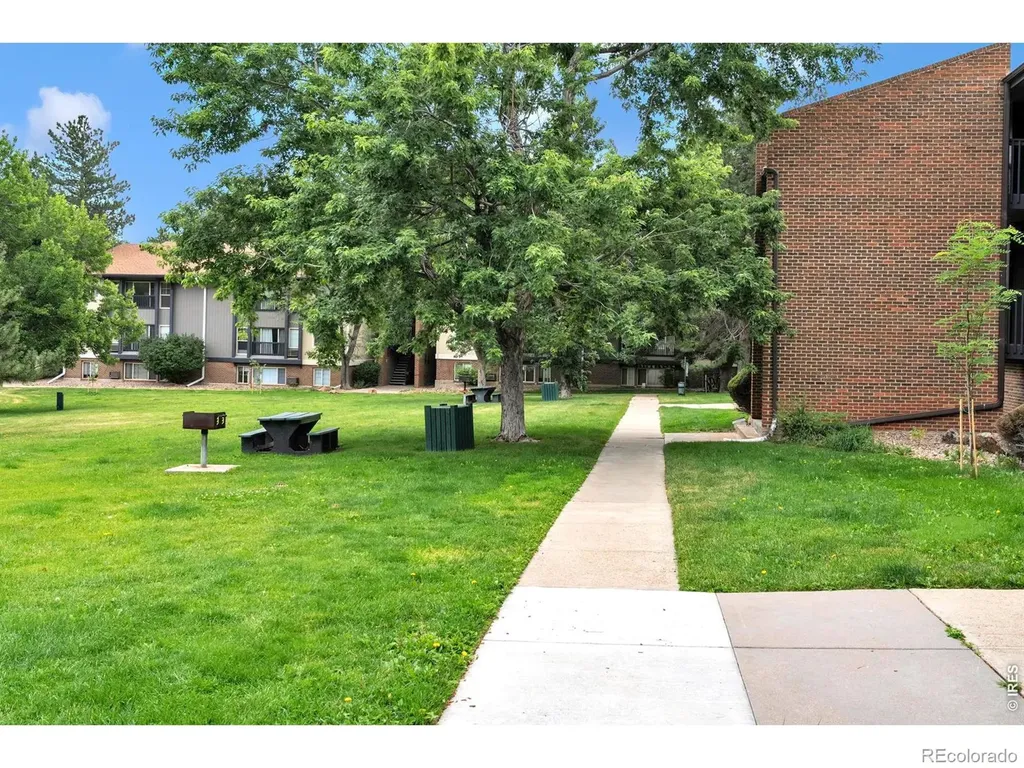 850 W Moorhead Circle Boulder CO 80305