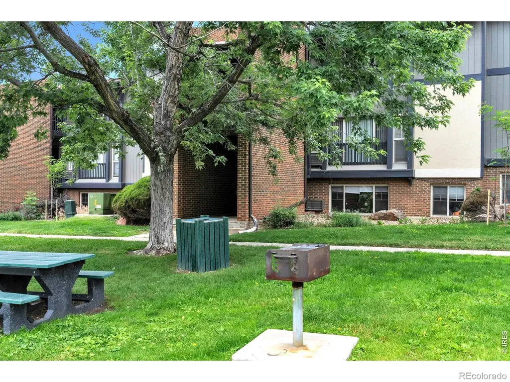 850 W Moorhead Circle Boulder CO 80305