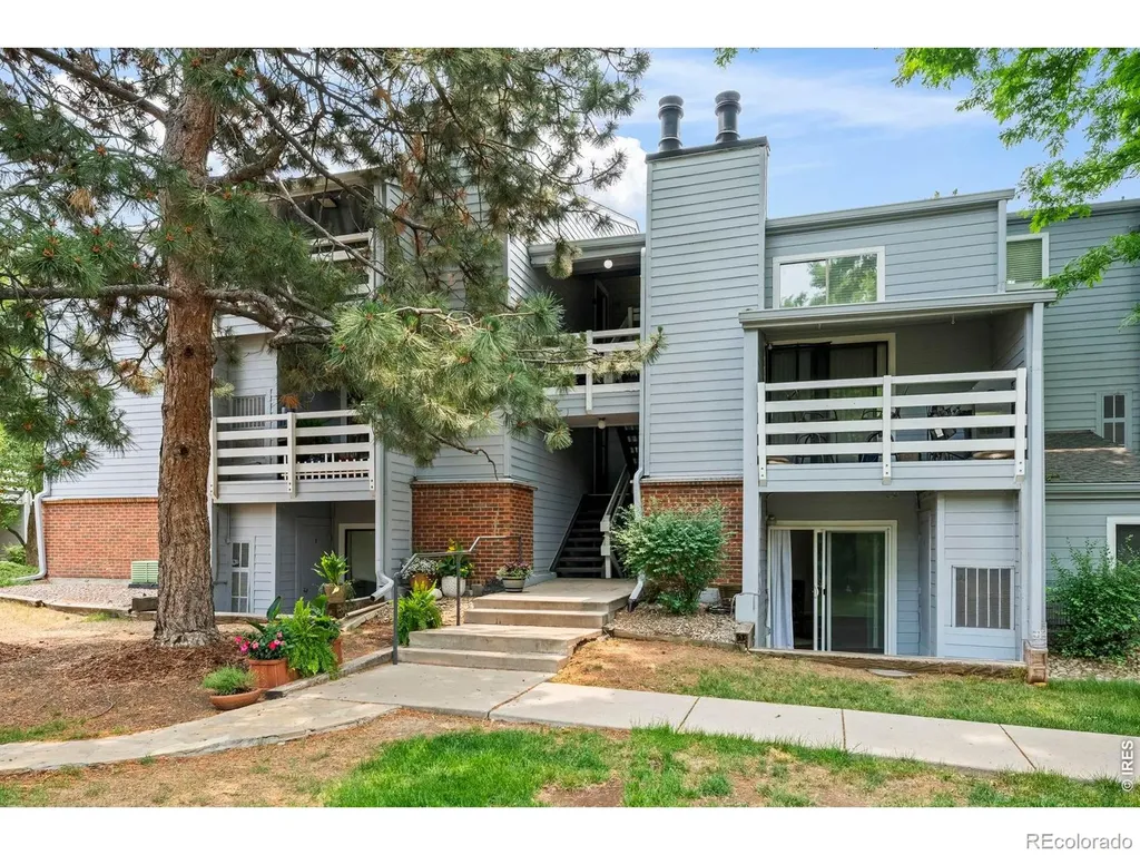 3121 S Tamarac Drive Denver CO 80231