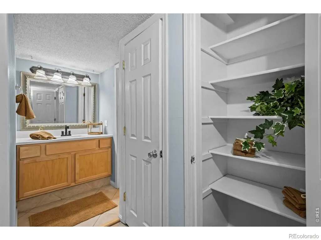 3121 S Tamarac Drive Denver CO 80231