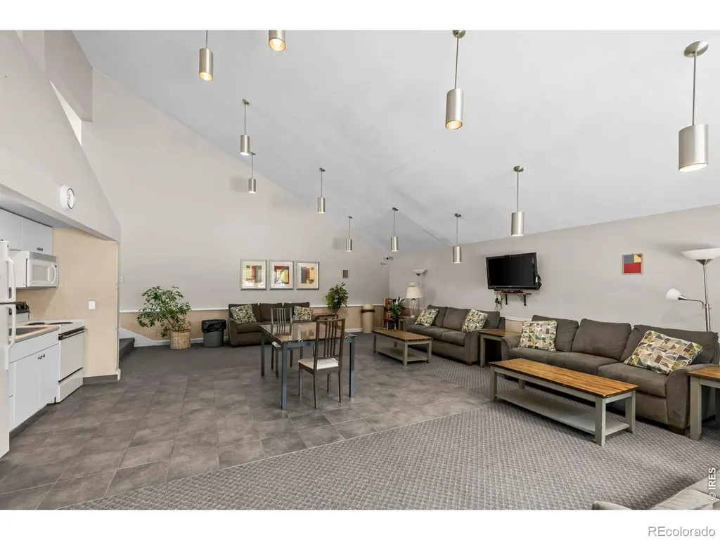 3121 S Tamarac Drive Denver CO 80231