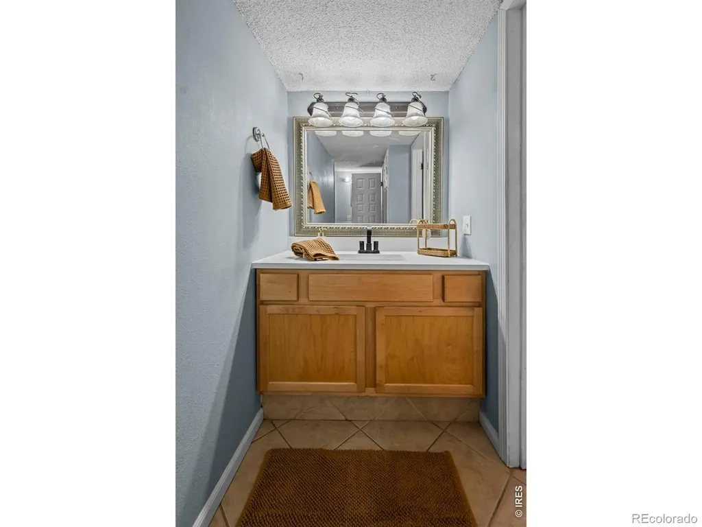 3121 S Tamarac Drive Denver CO 80231
