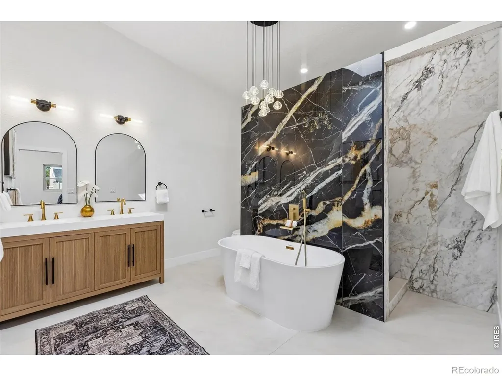 2260 Leyden Street Denver CO 80207