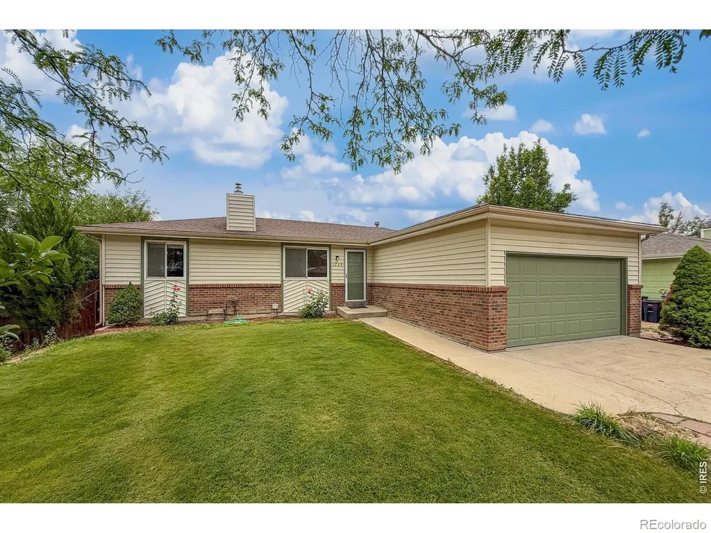 1739 Shavano Street Longmont CO 80504