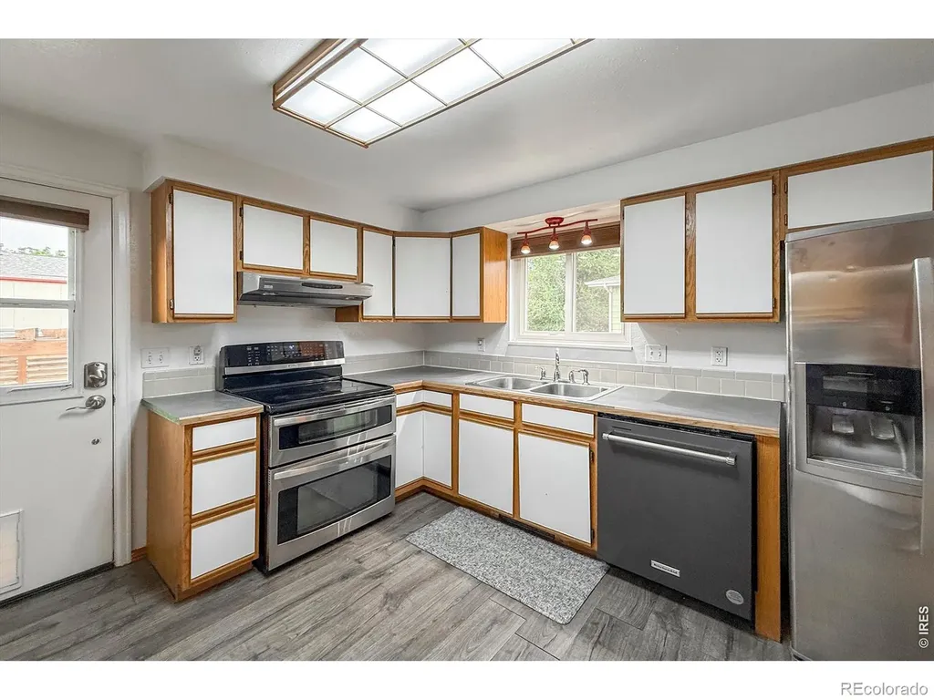 1739 Shavano Street Longmont CO 80504