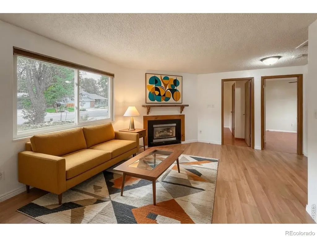 1739 Shavano Street Longmont CO 80504