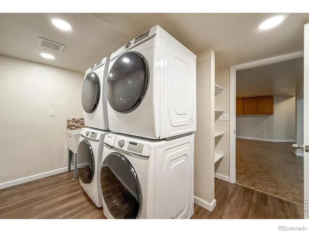 1739 Shavano Street Longmont CO 80504