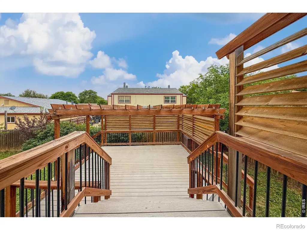 1739 Shavano Street Longmont CO 80504