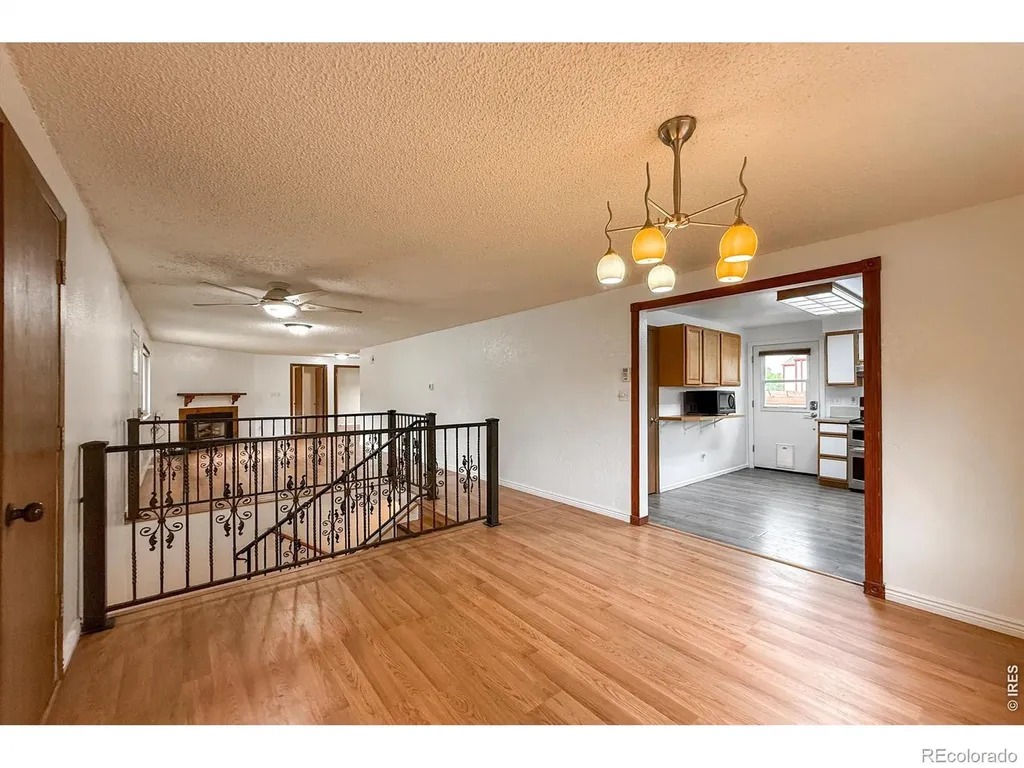 1739 Shavano Street Longmont CO 80504