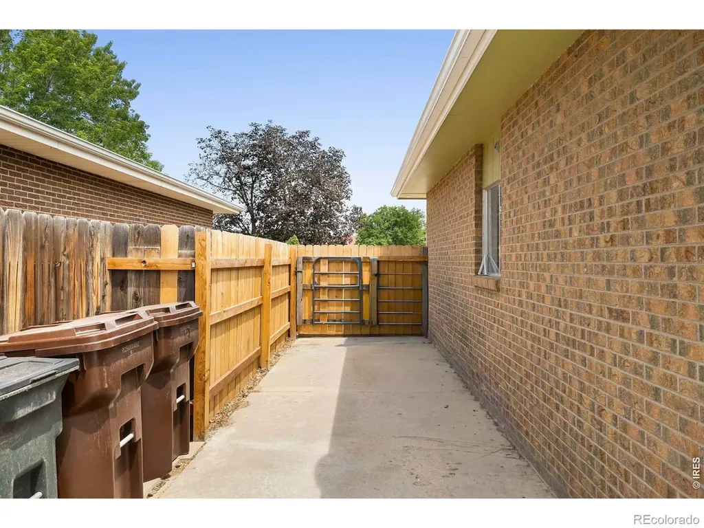 349 S 3rd Street Court La Salle CO 80645