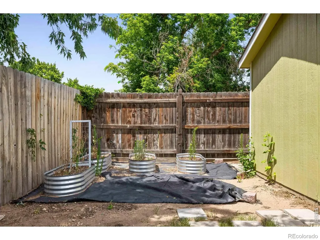 349 S 3rd Street Court La Salle CO 80645