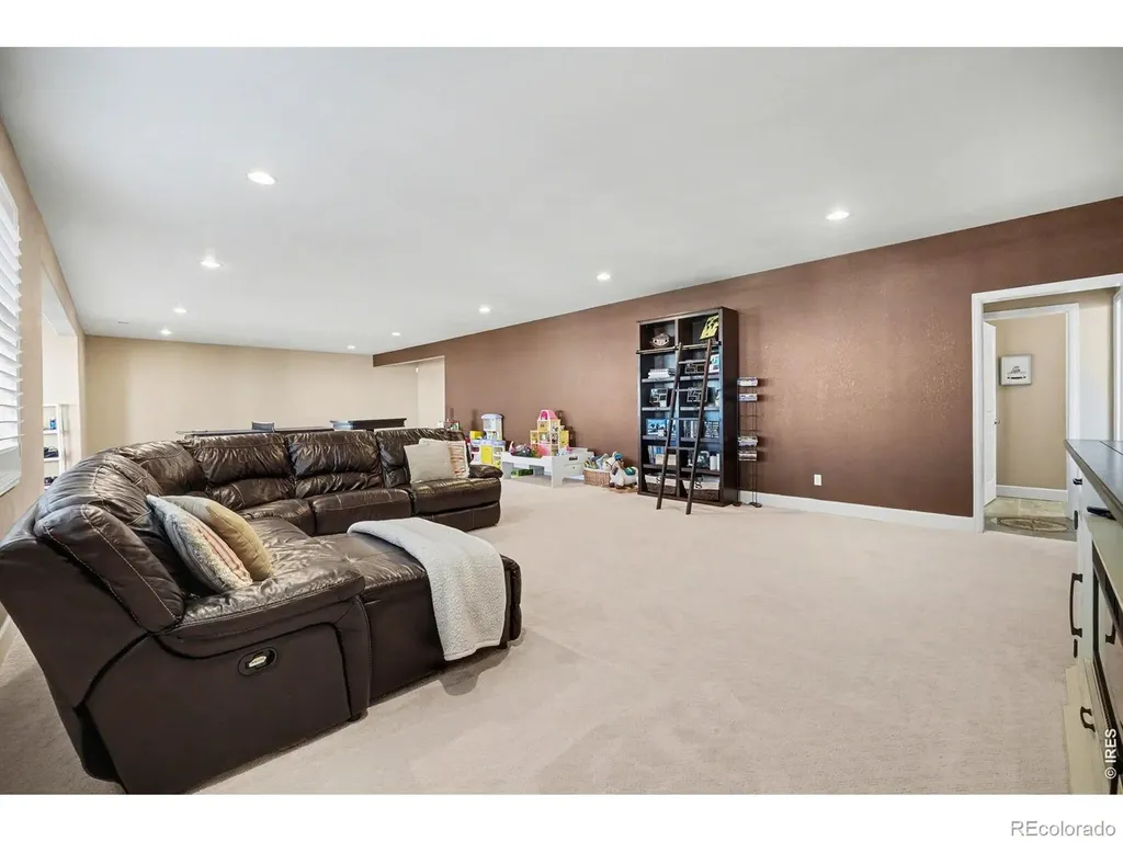 9462 Noble Way Arvada CO 80007