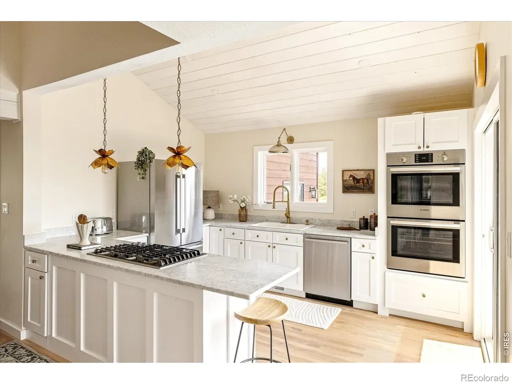 1040 Brook Road Boulder CO 80302