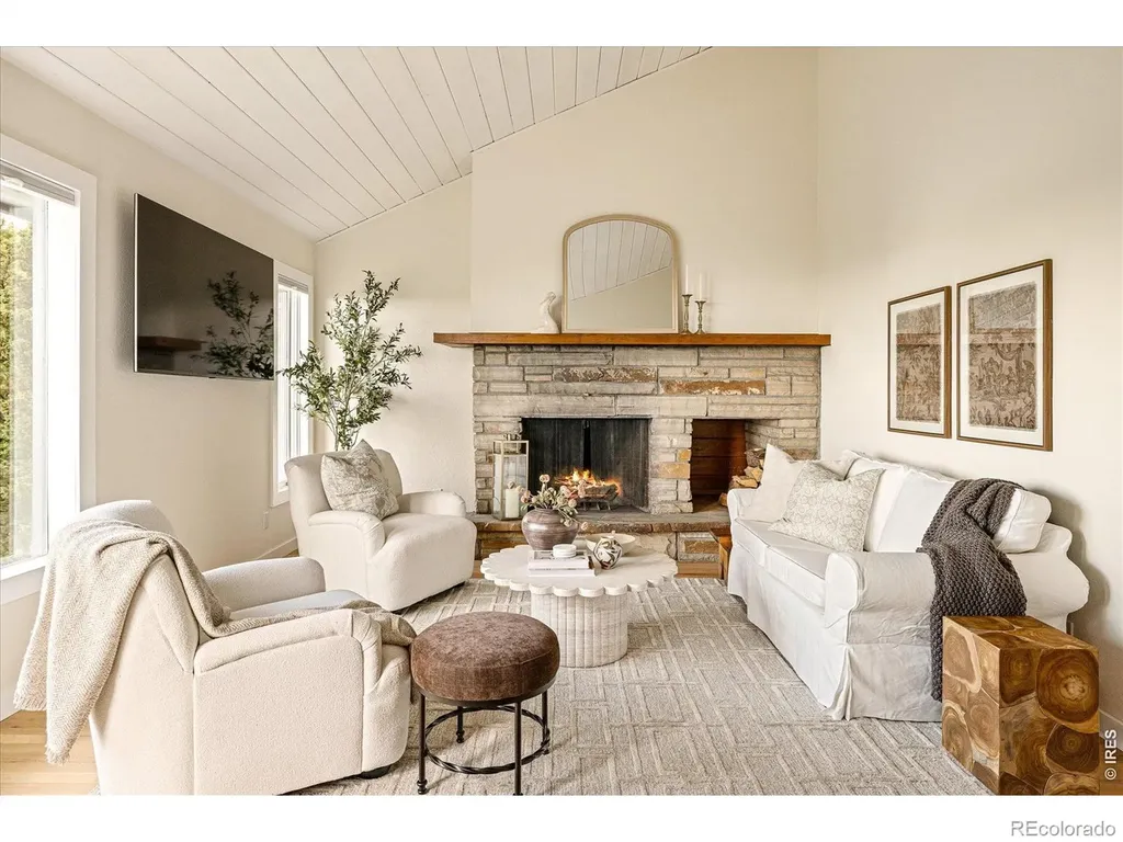 1040 Brook Road Boulder CO 80302