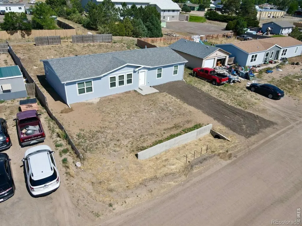 114 High Street Wiggins CO 80654
