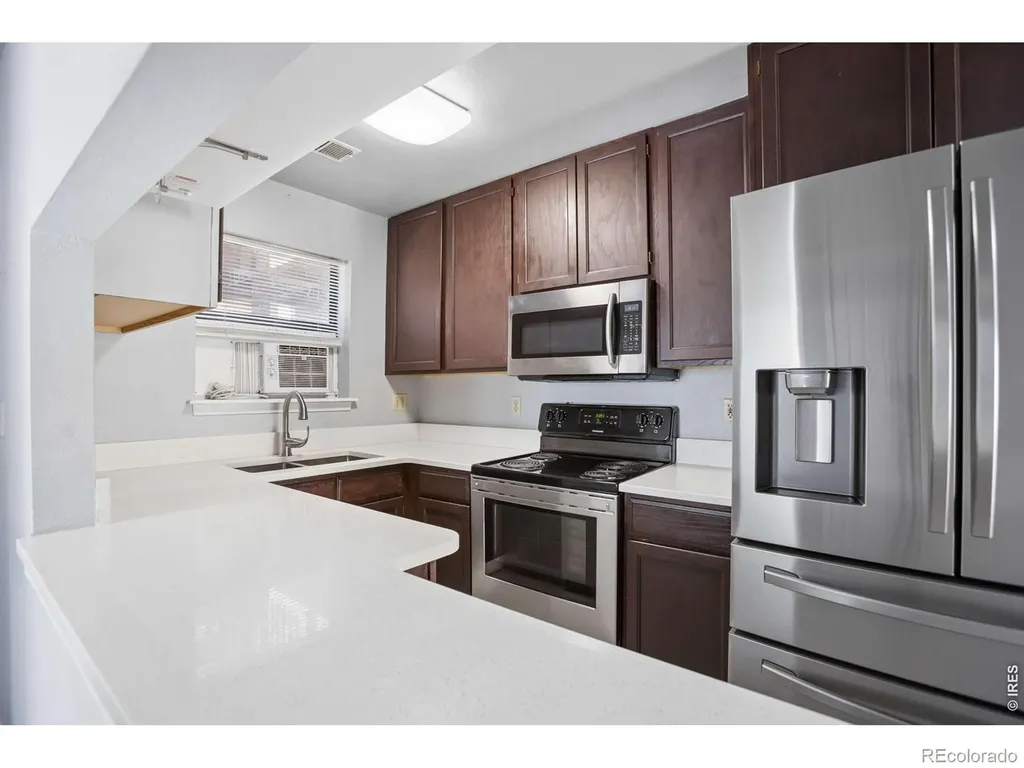225 E 8th Avenue Longmont CO 80504