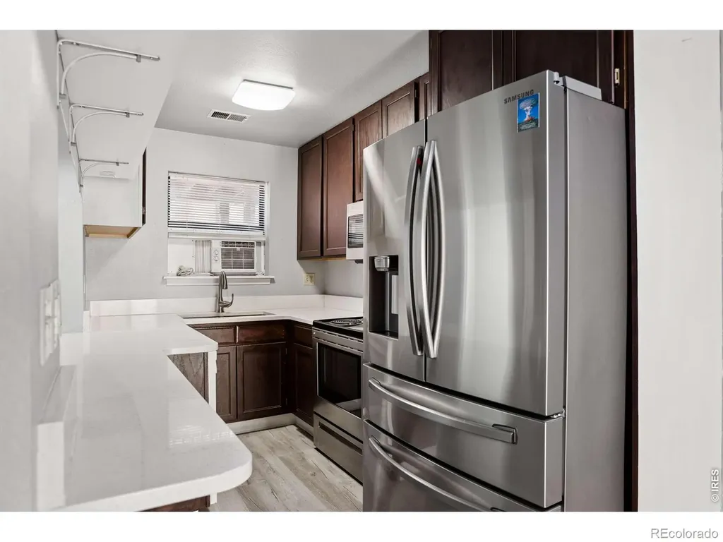 225 E 8th Avenue Longmont CO 80504