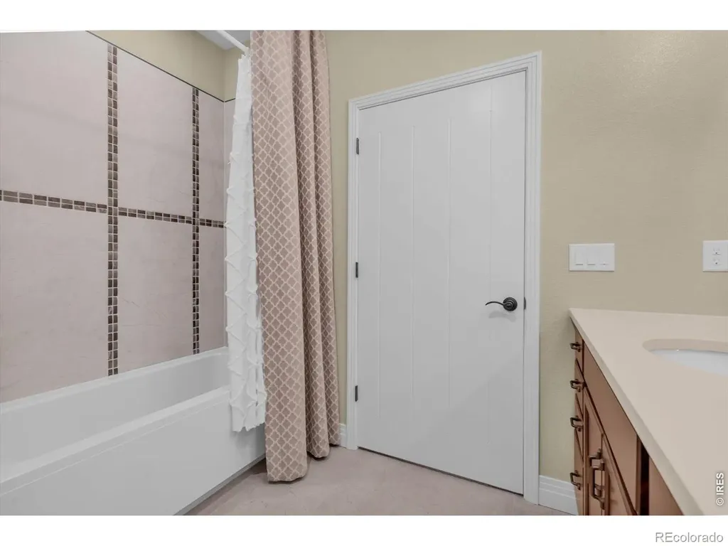 2758 Calmante Circle Superior CO 80027