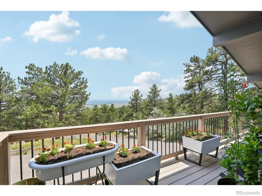 8473 Stoneridge Terrace Boulder CO 80302