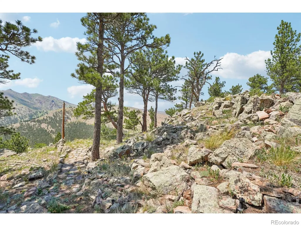 8473 Stoneridge Terrace Boulder CO 80302