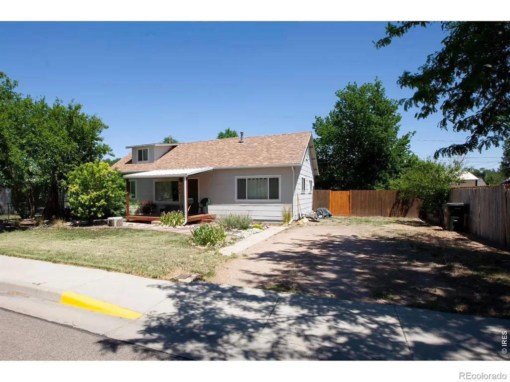 324 N 3rd Avenue Sterling CO 80751