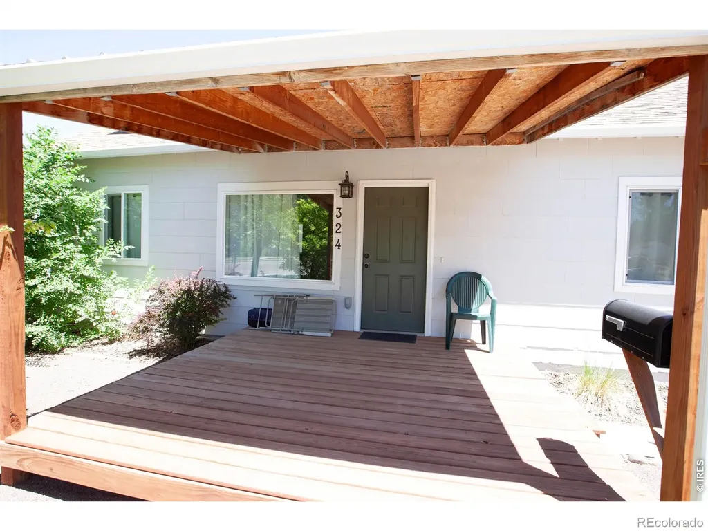 324 N 3rd Avenue Sterling CO 80751