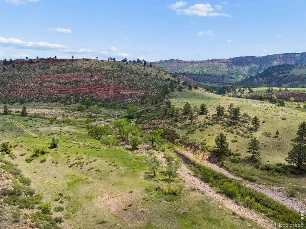 1114 Vision Way Lyons CO 80540