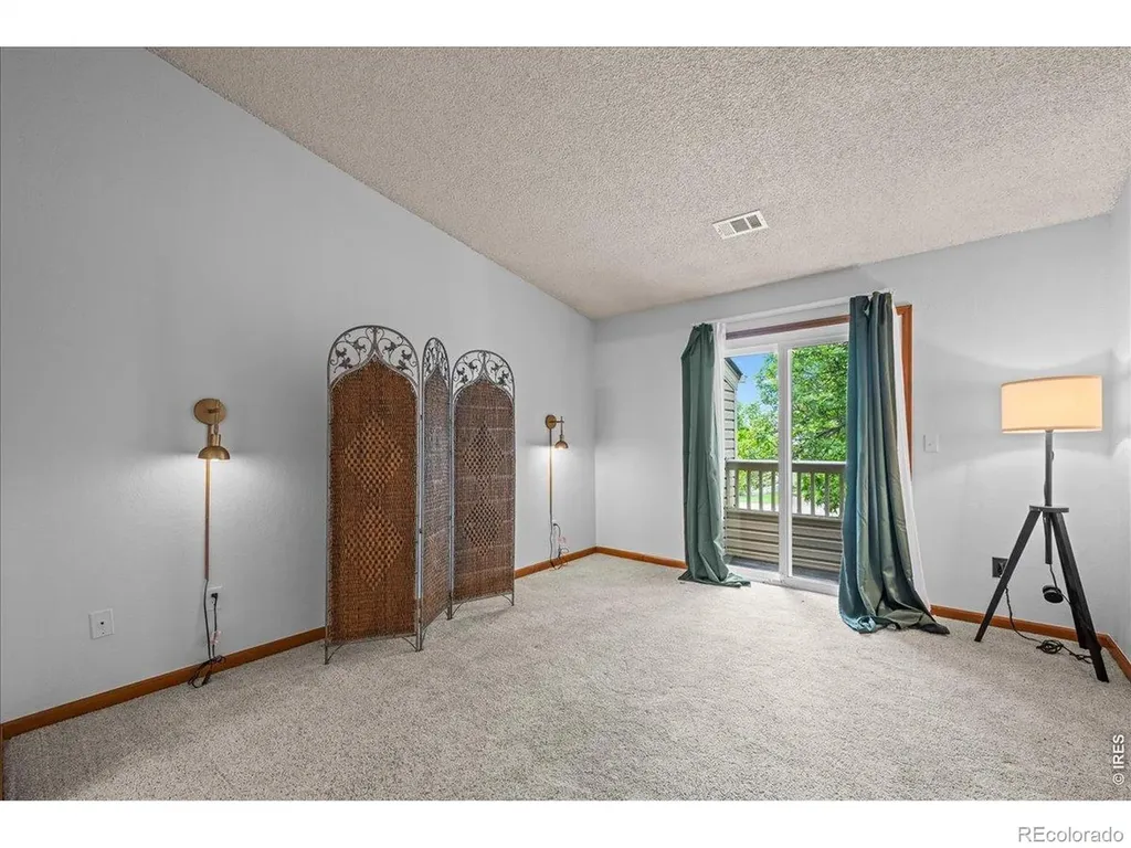 989 S Miller Street Lakewood CO 80226