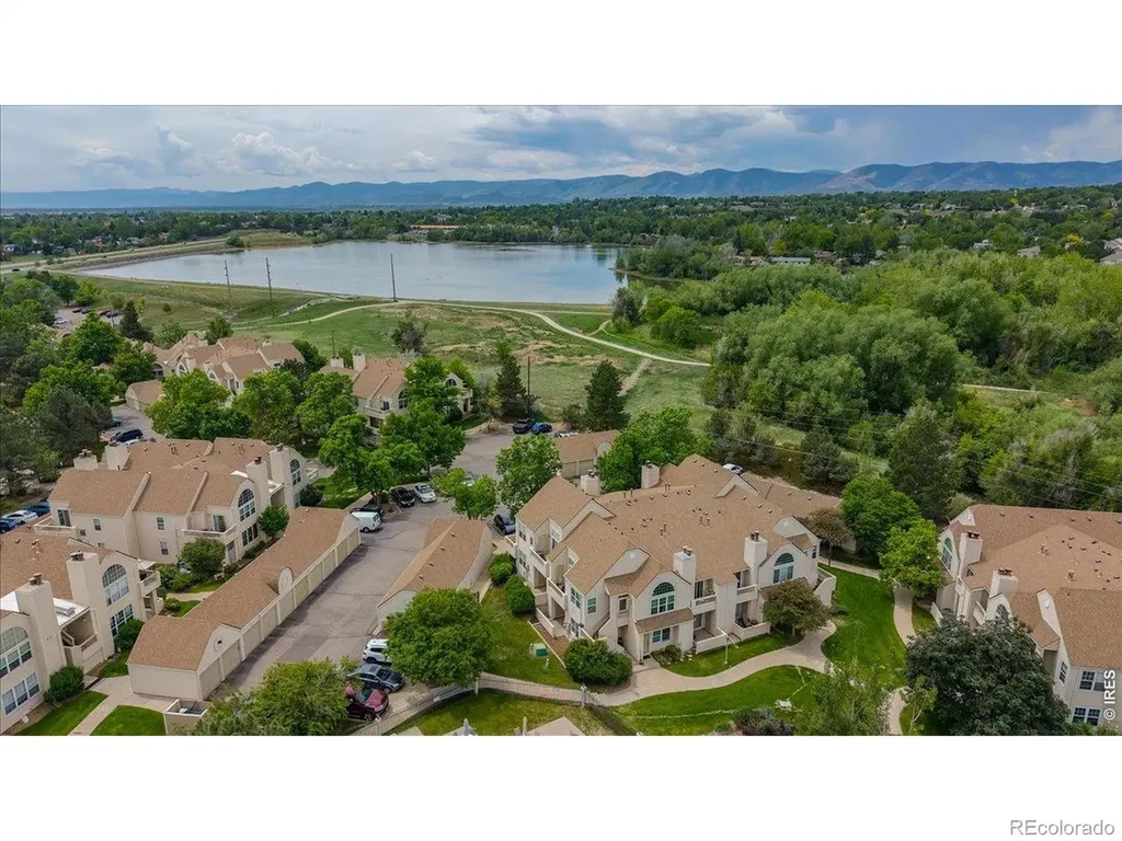 989 S Miller Street Lakewood CO 80226