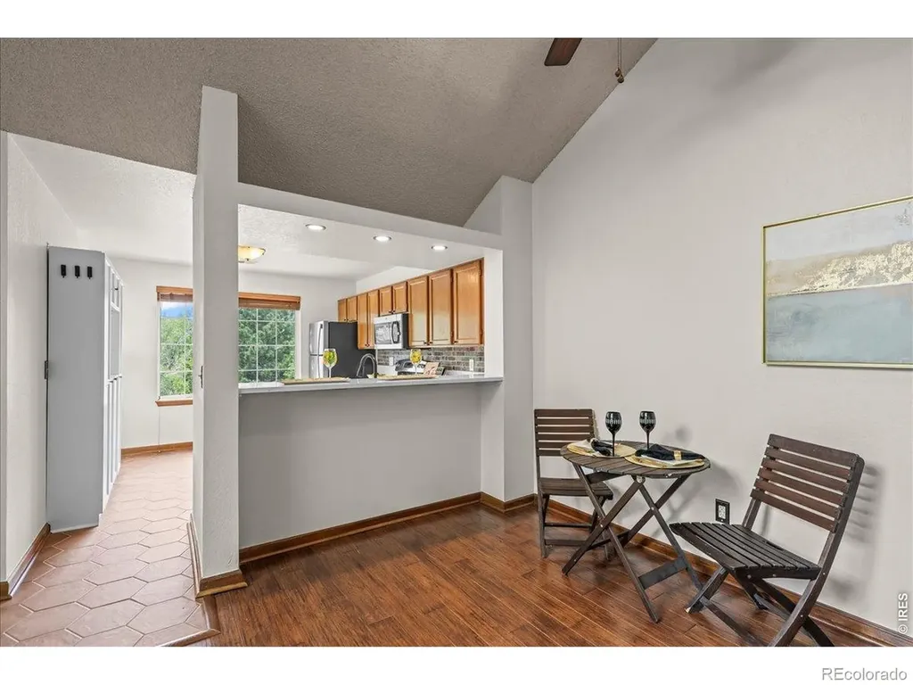 989 S Miller Street Lakewood CO 80226