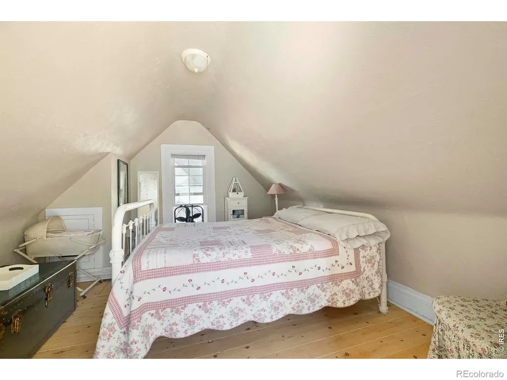 548 W 5th Street Loveland CO 80537