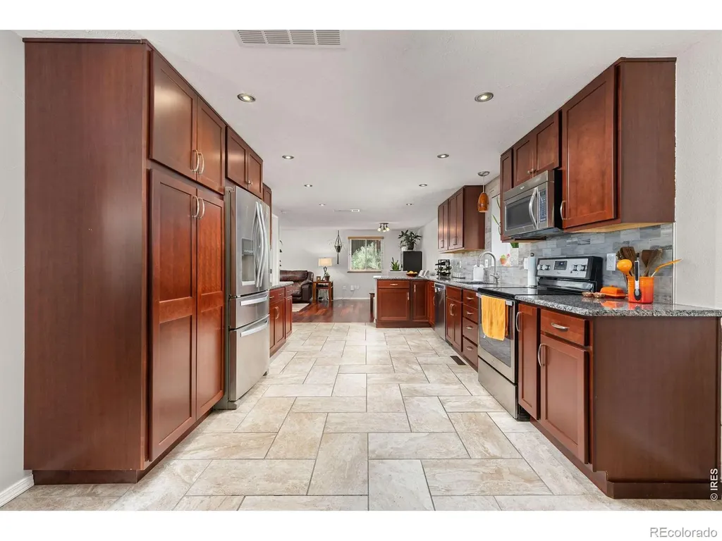 701 Drift Place Longmont CO 80504