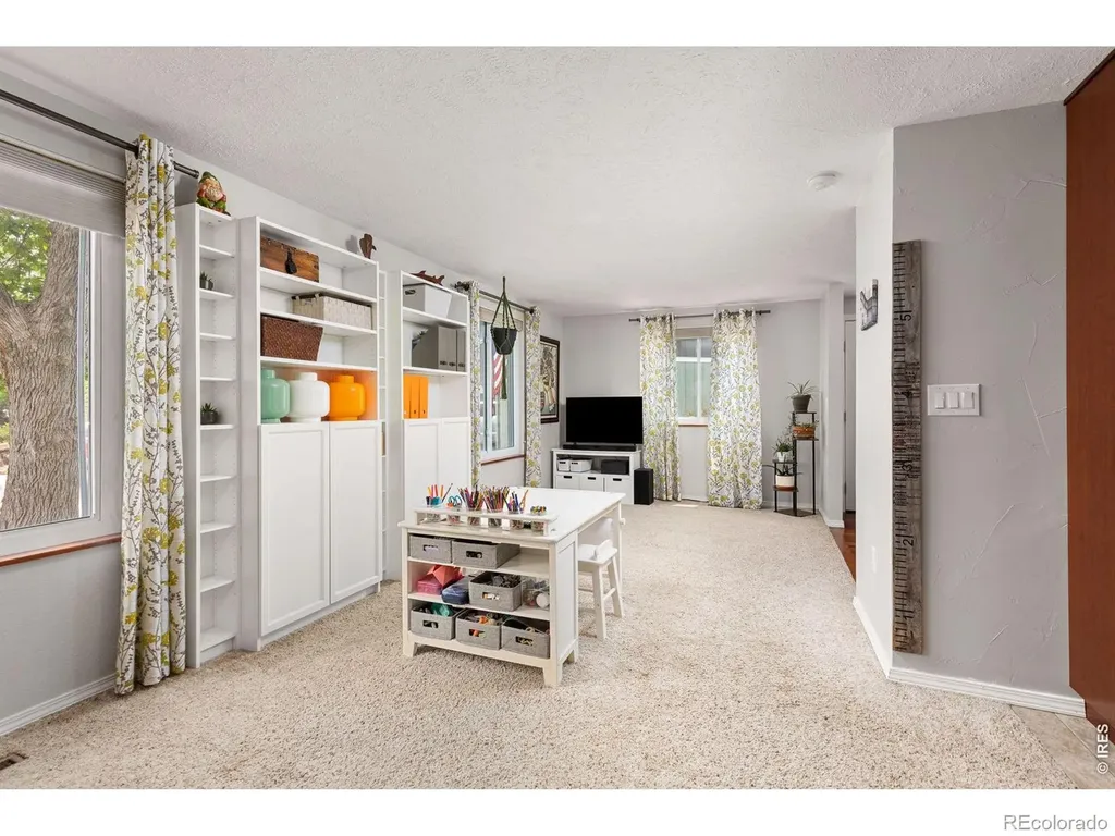 701 Drift Place Longmont CO 80504
