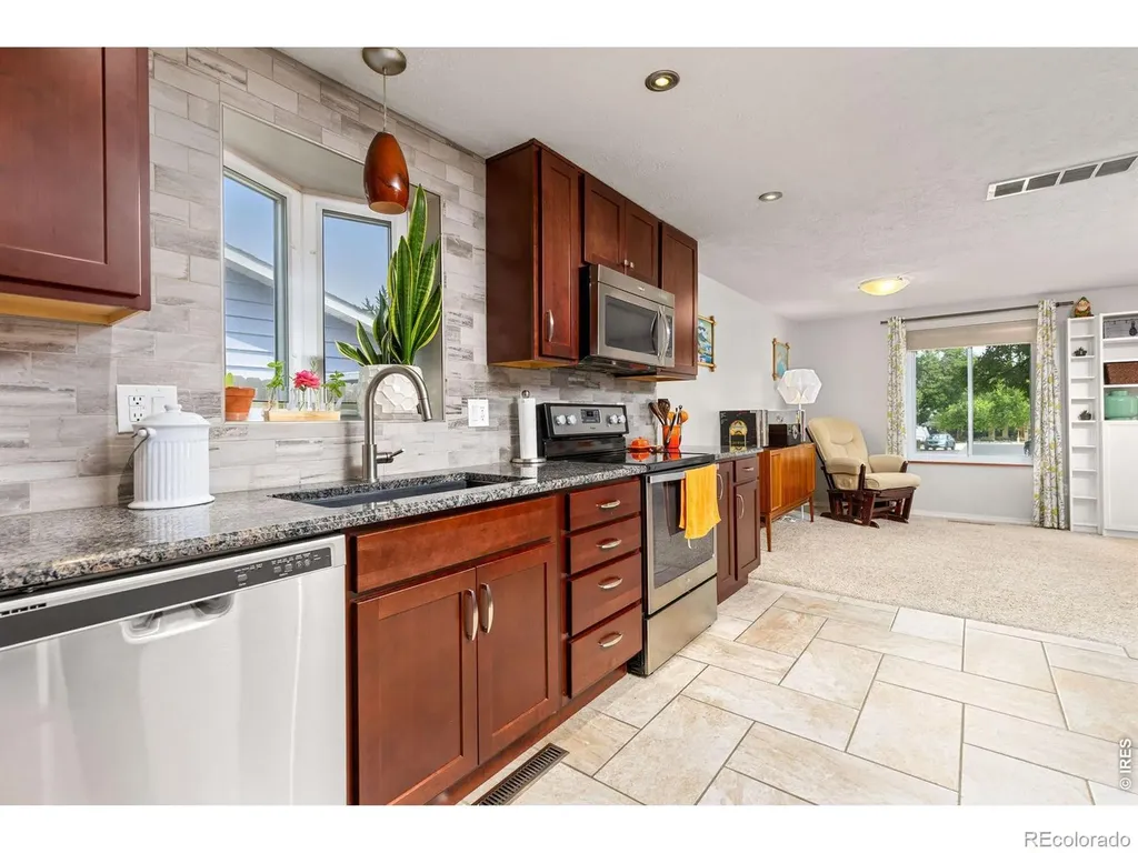 701 Drift Place Longmont CO 80504