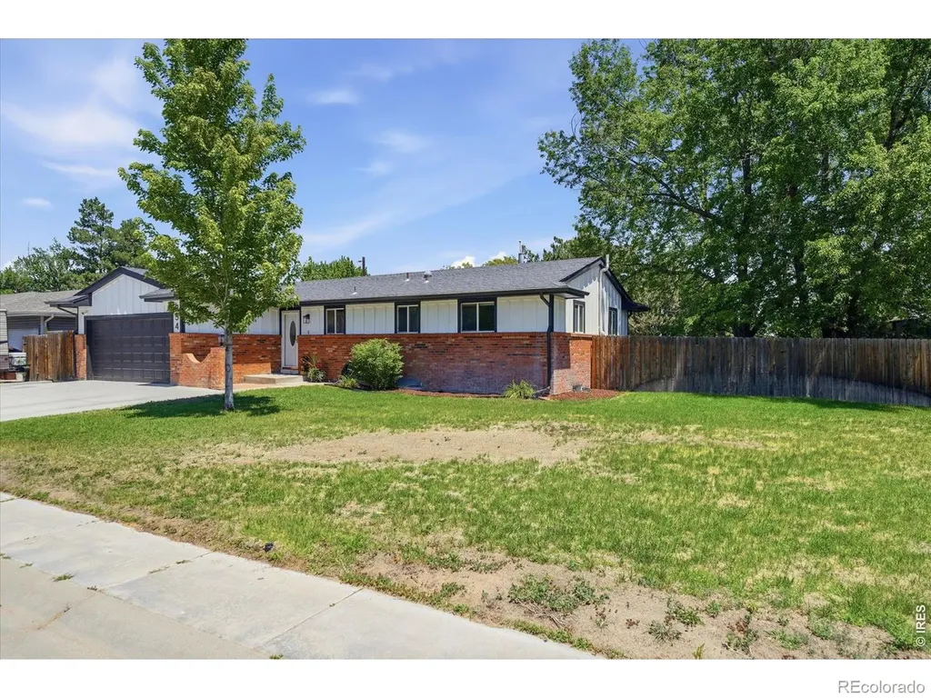354 S 5th Street La Salle CO 80645