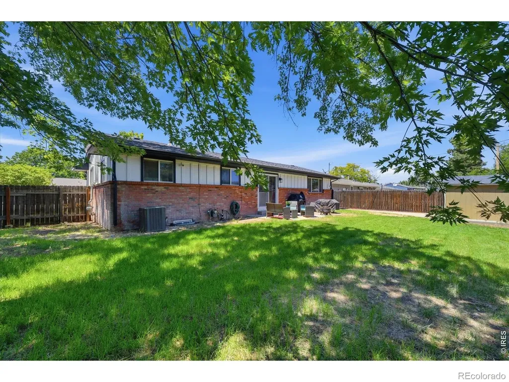 354 S 5th Street La Salle CO 80645